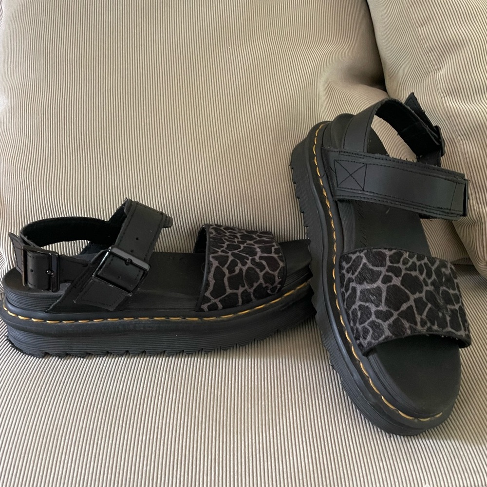 Rare Dr. Martens Giraffe Sandals!